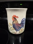 Paula Deen Garden Rooster Stoneware Crock Kitchen Cooking Tool Utensil Holder. Fixed Price $15.00.