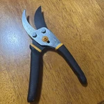 Fiskars AD0624 8.5" Pruner Steel Blade & Non Slip Handle Free Shipping. Fixed Price $11.89.