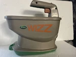 Scotts Wizz Handheld Broadcast Spreader Battery Operated 71131-1 Portable Nice. Fixed Price $15.99.
