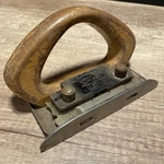 Roberts Carpet Trimmer Cutter Model Ii Wood Handle Metal Tool Usa Vintage. Fixed Price $15.00.