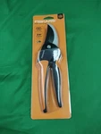 Fiskars Pruner Cuts Up To 3/4" Branches & Stems Item #7944 New (A1). Fixed Price $10.00.