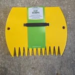 Expert Gardener Leaf Scoops With Adjustable Handles Plastic /5 Lawn & Bags. Fixed Price $18.99.